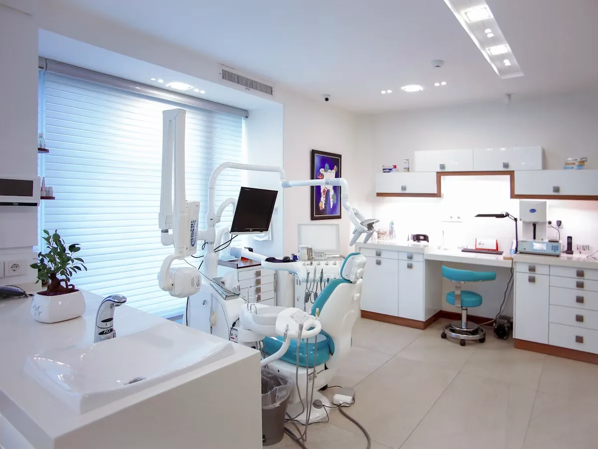 Interior de Clínica Dental Serrería, clínica dental en Algirós, Valencia